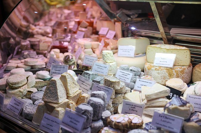 Guided Paris Food Tour vs Going It Alone: Where Each One Wins
